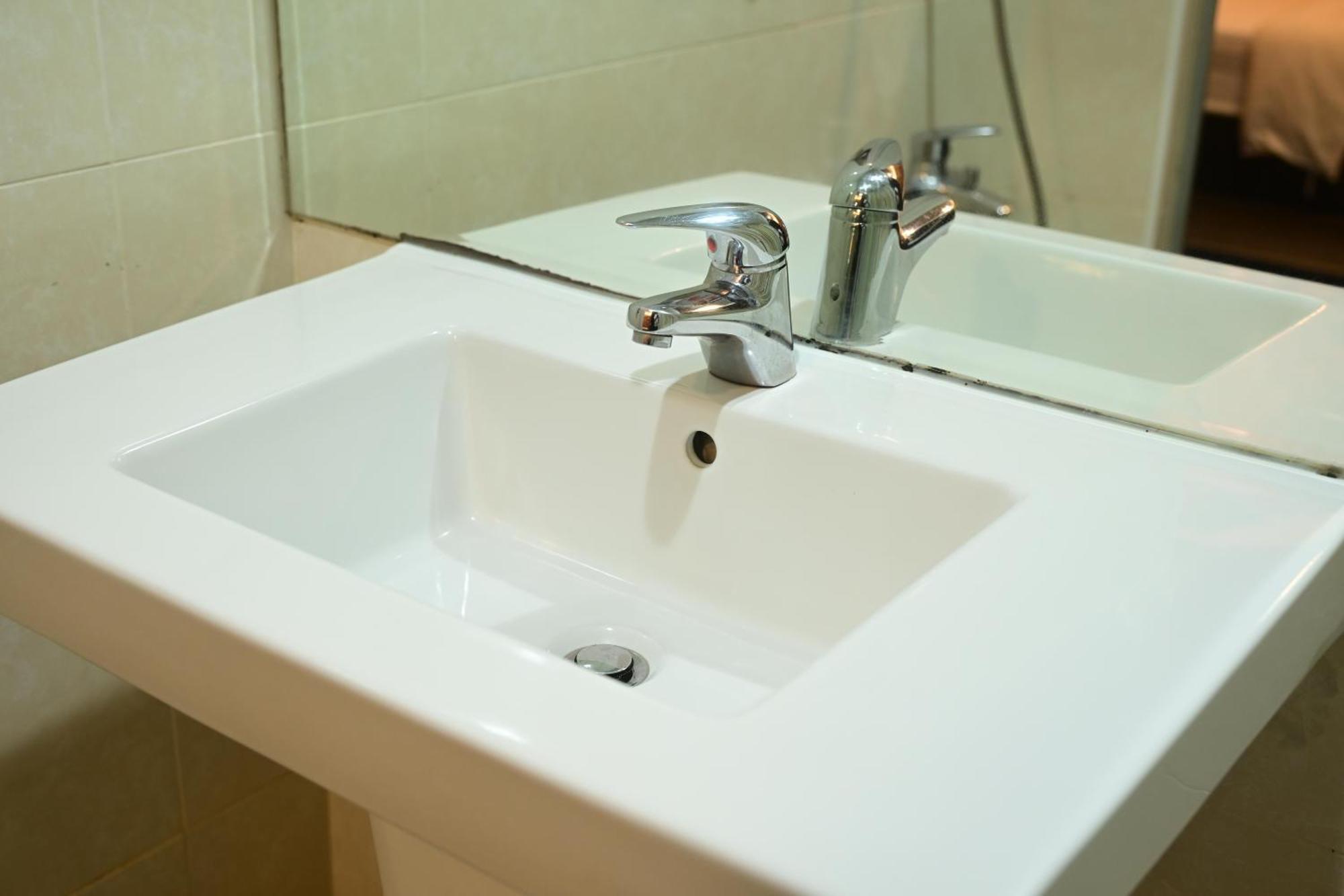 Meworld Hotel - Ximen Tajpej Zewnętrze zdjęcie
